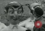 Image Préparation pour le carnaval de Viareggio Italie, 1960, de la seconde 19 séquences d'archives historiques vidéo 65675039455