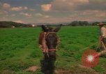 Standbild Landwirt Mexiko, 1975, aus Sekunde 39 historischem Filmmaterial Videoclip 65675039461