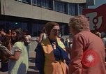Immagine di Delgates arriva alla donna Conferenza Anno Città del Messico MESSICO, 1975, secondo 10 filmato di repertorio 65675039465