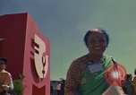 Immagine di Delgates arriva alla donna Conferenza Anno Città del Messico MESSICO, 1975, secondo 34 filmato di repertorio 65675039465