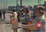 Immagine di Delgates arriva alla donna Conferenza Anno Città del Messico MESSICO, 1975, secondo 59 filmato di repertorio 65675039465