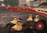 Standbild Frauen reiten Team Mexico City Mexiko, 1975, aus Sekunde 48 historischem Filmmaterial Videoclip 65675039478