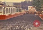 Standbild Pferd Reiter Mexico City Mexiko, 1975, aus Sekunde 14 historischem Filmmaterial Videoclip 65675039479