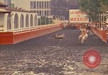 Standbild Pferd Reiter Mexico City Mexiko, 1975, aus Sekunde 22 historischem Filmmaterial Videoclip 65675039479