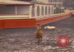 Standbild Pferd Reiter Mexico City Mexiko, 1975, aus Sekunde 59 historischem Filmmaterial Videoclip 65675039479