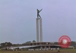 Image liberté statue de Irian Occidental Jakarta Indonésie, 1964, de la seconde 17 séquences d'archives historiques vidéo 65675039482