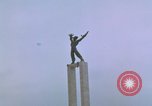 Image liberté statue de Irian Occidental Jakarta Indonésie, 1964, de la seconde 34 séquences d'archives historiques vidéo 65675039482