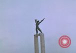Image liberté statue de Irian Occidental Jakarta Indonésie, 1964, de la seconde 39 séquences d'archives historiques vidéo 65675039482