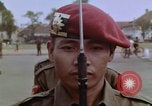 Image Tjakrabirawa palace guard Jakarta Indonésie, 1964, de la seconde 5 séquences d'archives historiques vidéo 65675039484