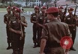 Image Tjakrabirawa palace guard Jakarta Indonésie, 1964, de la seconde 17 séquences d'archives historiques vidéo 65675039484