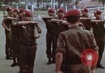 Image Tjakrabirawa palace guard Jakarta Indonésie, 1964, de la seconde 23 séquences d'archives historiques vidéo 65675039484