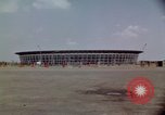 Image principaux sports hall Jakarta Indonésie, 1964, de la seconde 22 séquences d'archives historiques vidéo 65675039488