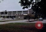 Standbild US-Botschaft in Jakarta Indonesien Jakarta Indonesien, 1964, aus Sekunde 29 historischem Filmmaterial Videoclip 65675039489