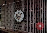 Standbild US-Botschaft in Jakarta Indonesien Jakarta Indonesien, 1964, aus Sekunde 41 historischem Filmmaterial Videoclip 65675039489