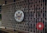 Standbild US-Botschaft in Jakarta Indonesien Jakarta Indonesien, 1964, aus Sekunde 48 historischem Filmmaterial Videoclip 65675039489