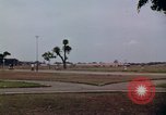 Standbild US-Botschaft in Jakarta Indonesien Jakarta Indonesien, 1964, aus Sekunde 52 historischem Filmmaterial Videoclip 65675039489