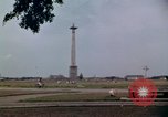 Standbild US-Botschaft in Jakarta Indonesien Jakarta Indonesien, 1964, aus Sekunde 61 historischem Filmmaterial Videoclip 65675039489