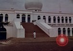 Image mosquée Masjid Agung Al-Azhar Jakarta Indonésie, 1964, de la seconde 39 séquences d'archives historiques vidéo 65675039490