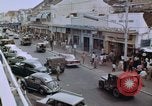 Immagine di La circolazione di Giacarta area dello shopping Jakarta Indonesia, 1964, secondo 8 filmato di repertorio 65675039494