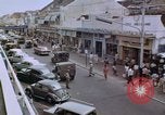 Immagine di La circolazione di Giacarta area dello shopping Jakarta Indonesia, 1964, secondo 12 filmato di repertorio 65675039494