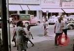 Immagine di La circolazione di Giacarta area dello shopping Jakarta Indonesia, 1964, secondo 57 filmato di repertorio 65675039494