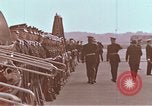 Immagine di Lyndon B Johnson in tournée in Nuova Zelanda Wellington Nuova Zelanda, 1966, secondo 59 filmato di repertorio 65675039496
