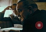 Immagine di Lyndon B Johnson Manila Filippine, 1966, secondo 10 filmato di repertorio 65675039498