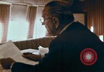 Immagine di Lyndon B Johnson Manila Filippine, 1966, secondo 43 filmato di repertorio 65675039498