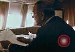 Immagine di Lyndon B Johnson Manila Filippine, 1966, secondo 45 filmato di repertorio 65675039498