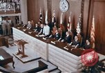Immagine di Lyndon B Johnson Manila Filippine, 1966, secondo 50 filmato di repertorio 65675039498