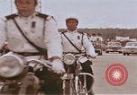 Image Le président américain et Mme Lyndon B Johnson visitant Kuala Lumpur Malaysi Kuala Lumpur Malaisie, 1966, de la seconde 23 séquences d'archives historiques vidéo 65675039501