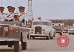 Image Le président américain et Mme Lyndon B Johnson visitant Kuala Lumpur Malaysi Kuala Lumpur Malaisie, 1966, de la seconde 25 séquences d'archives historiques vidéo 65675039501