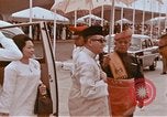 Image Le président américain et Mme Lyndon B Johnson visitant Kuala Lumpur Malaysi Kuala Lumpur Malaisie, 1966, de la seconde 34 séquences d'archives historiques vidéo 65675039501