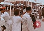 Image Le président américain et Mme Lyndon B Johnson visitant Kuala Lumpur Malaysi Kuala Lumpur Malaisie, 1966, de la seconde 36 séquences d'archives historiques vidéo 65675039501