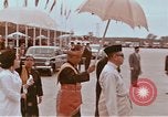 Image Le président américain et Mme Lyndon B Johnson visitant Kuala Lumpur Malaysi Kuala Lumpur Malaisie, 1966, de la seconde 39 séquences d'archives historiques vidéo 65675039501