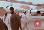 Image Le président américain et Mme Lyndon B Johnson visitant Kuala Lumpur Malaysi Kuala Lumpur Malaisie, 1966, de la seconde 48 séquences d'archives historiques vidéo 65675039501
