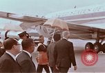 Image Le président américain et Mme Lyndon B Johnson visitant Kuala Lumpur Malaysi Kuala Lumpur Malaisie, 1966, de la seconde 53 séquences d'archives historiques vidéo 65675039501