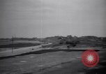 Standbild Flugplatzes Tempelhof Berlin Deutschland, 1949, aus Sekunde 4 historischem Filmmaterial Videoclip 65675039504