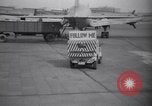 Standbild Flugplatzes Tempelhof Berlin Deutschland, 1949, aus Sekunde 23 historischem Filmmaterial Videoclip 65675039504