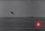 Immagine di USS Sangamon Mare delle Filippine, 1944, secondo 38 filmato di repertorio 65675039536