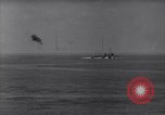 Immagine di USS Sangamon Mare delle Filippine, 1944, secondo 40 filmato di repertorio 65675039536