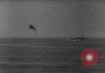 Immagine di USS Sangamon Mare delle Filippine, 1944, secondo 44 filmato di repertorio 65675039536
