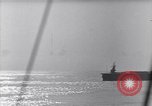 Immagine di USS Sangamon Mare delle Filippine, 1944, secondo 52 filmato di repertorio 65675039536