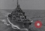 Standbild USS Sangamon philippinischen Meer, 1944, aus Sekunde 25 historischem Filmmaterial Videoclip 65675039537