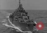 Standbild USS Sangamon philippinischen Meer, 1944, aus Sekunde 27 historischem Filmmaterial Videoclip 65675039537