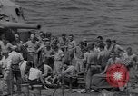 Standbild USS Sangamon philippinischen Meer, 1944, aus Sekunde 35 historischem Filmmaterial Videoclip 65675039537