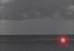 Image USS du Sangamon de Leyte aux Philippines du Golfe, 1944, de la seconde 15 séquences d'archives historiques vidéo 65675039539