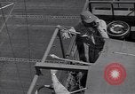 Image USS du Sangamon de Leyte aux Philippines du Golfe, 1944, de la seconde 26 séquences d'archives historiques vidéo 65675039539