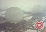 Standbild drei massive Radome Fylingdales Moor England United Kingdom, 1963, aus Sekunde 19 historischem Filmmaterial Videoclip 65675039559