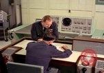 Standbild Lieutenant Colonel Moore Fylingdales Moor England United Kingdom, 1963, aus Sekunde 18 historischem Filmmaterial Videoclip 65675039560